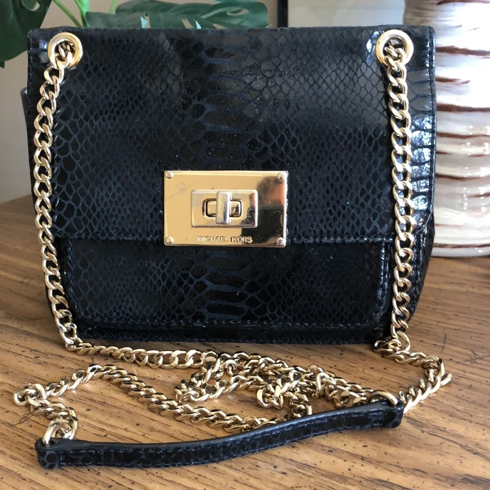 BEAUTIFUL Michael Kors Convertible Chain Strap Bag - Picture 10 of 15